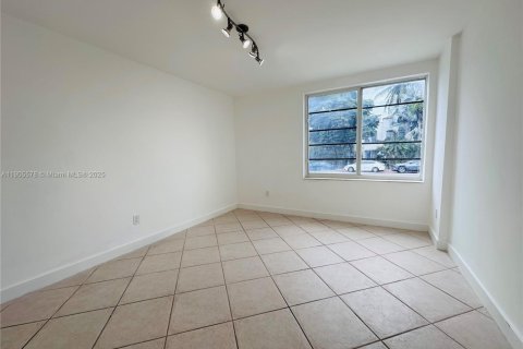 Купить кондоминиум в Майами-Бич, Флорида 1 спальня, 65.03м2, № 2012915 - фото 14