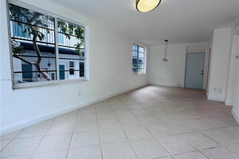 Купить кондоминиум в Майами-Бич, Флорида 1 спальня, 65.03м2, № 2012915 - фото 21