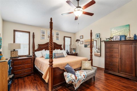 House in Ocala, Florida 4 bedrooms, 220.27 sq.m. № 2201381 - photo 5
