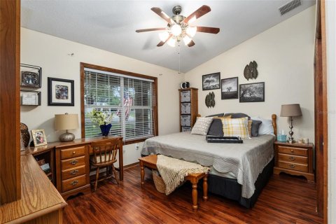 House in Ocala, Florida 4 bedrooms, 220.27 sq.m. № 2201381 - photo 21