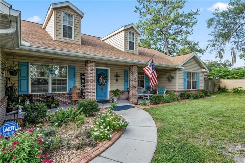 House in Ocala, Florida 4 bedrooms, 220.27 sq.m. № 2201381