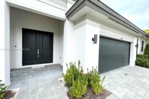 Снять в аренду виллу или дом в Мирамар, Флорида 3 спальни, 190.17м2, № 1942735 - фото 10