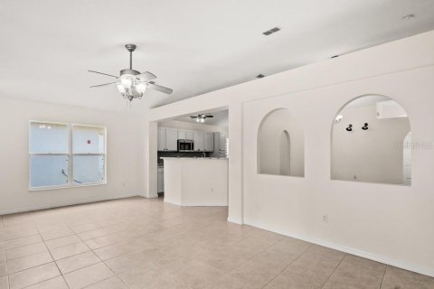 House in Vero Beach, Florida 3 bedrooms, 174.1 sq.m. № 1847390 - photo 13