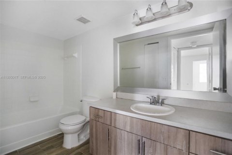 Copropriété à louer à Sunrise, Floride: 1 chambre, 125.7 m2 № 1984168 - photo 26