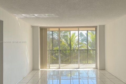 Купить кондоминиум в Авентура, Флорида 2 спальни, 128.02м2, № 1936224 - фото 16
