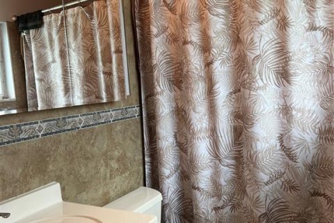 Copropriété à vendre à Pinellas Park, Floride: 2 chambres, 148.46 m2 № 1885526 - photo 10