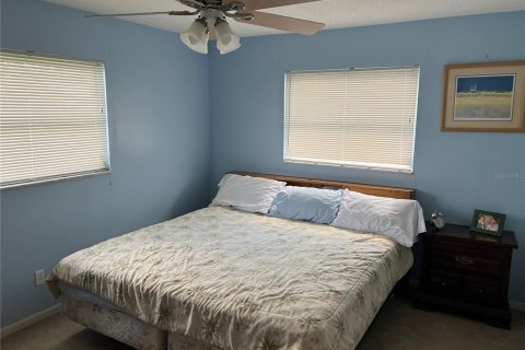 Copropriété à vendre à Pinellas Park, Floride: 2 chambres, 148.46 m2 № 1885526 - photo 7