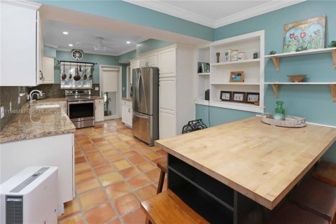 Villa ou maison à vendre à Hollywood, Floride: 4 chambres, 237.55 m2 № 2005067 - photo 11