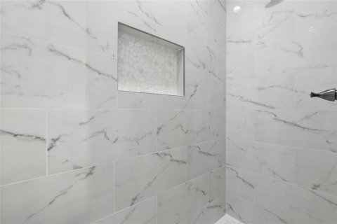 Купить виллу или дом в Порт-Шарлотт, Флорида 8 комнат, 143.53м2, № 2284207 - фото 27