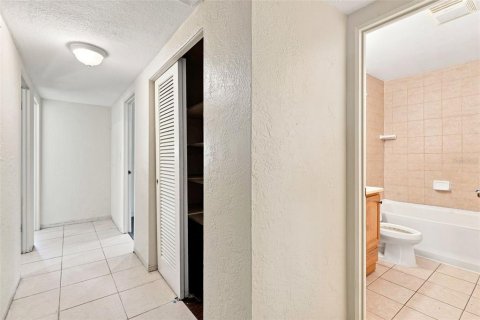 Villa ou maison à vendre à Saint Petersburg, Floride: 3 chambres, 136.19 m2 № 2419312 - photo 26