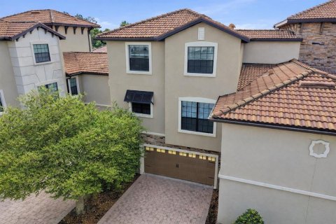 Townhouse in Davenport, Florida 4 bedrooms, 241.17 sq.m. № 2206668 - photo 3