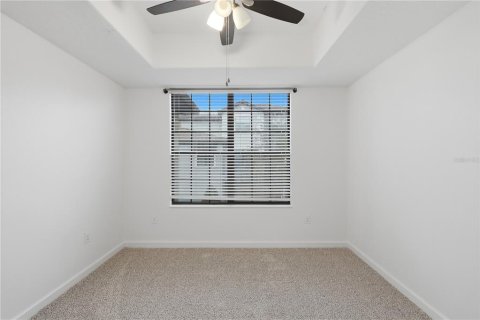 Townhouse in Davenport, Florida 4 bedrooms, 241.17 sq.m. № 2206668 - photo 26