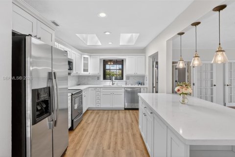 Купить виллу или дом в Пальметто-Бей, Флорида 3 спальни, 182.46м2, № 2028018 - фото 20