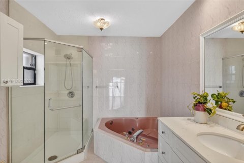 Купить виллу или дом в Пальметто-Бей, Флорида 3 спальни, 182.46м2, № 2028018 - фото 29