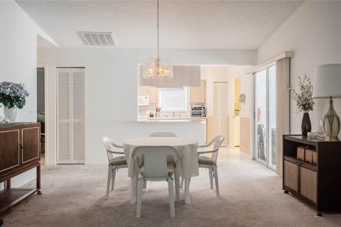 House in Lakeland, Florida 2 bedrooms, 100.15 sq.m. № 1516125 - photo 16