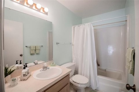 House in Lakeland, Florida 2 bedrooms, 100.15 sq.m. № 1516125 - photo 10