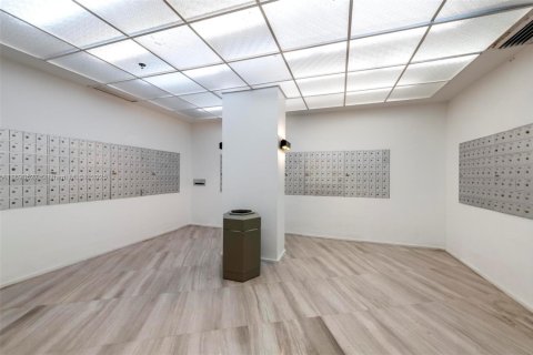 Copropriété à louer à Sunny Isles Beach, Floride: 2 chambres, 126.07 m2 № 2038135 - photo 19