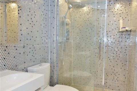 Copropriété à louer à Sunny Isles Beach, Floride: 2 chambres, 126.07 m2 № 2038135 - photo 10