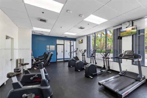 Copropriété à louer à Sunny Isles Beach, Floride: 2 chambres, 126.07 m2 № 2038135 - photo 15