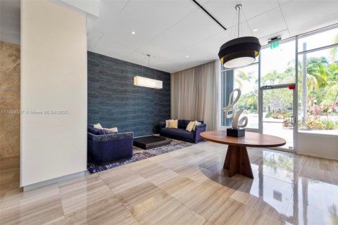 Copropriété à louer à Sunny Isles Beach, Floride: 2 chambres, 126.07 m2 № 2038135 - photo 20