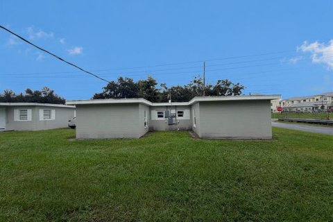 Immobilier commercial à vendre à Lakeland, Floride: 4 chambres, 122.63 m2 № 2405002 - photo 12