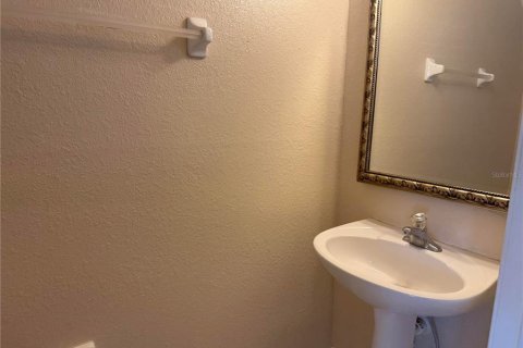 Adosado en venta en Dade City, Florida, 2 dormitorios, 89 m2 № 1900701 - foto 5