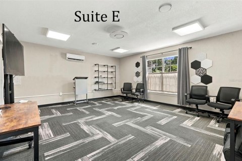 Immobilier commercial à louer à Port Richey, Floride: 183.11 m2 № 2401049 - photo 27