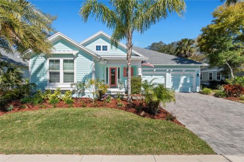 House in Palm Coast, Florida 4 bedrooms, 246.38 sq.m. № 1620615 - photo 1