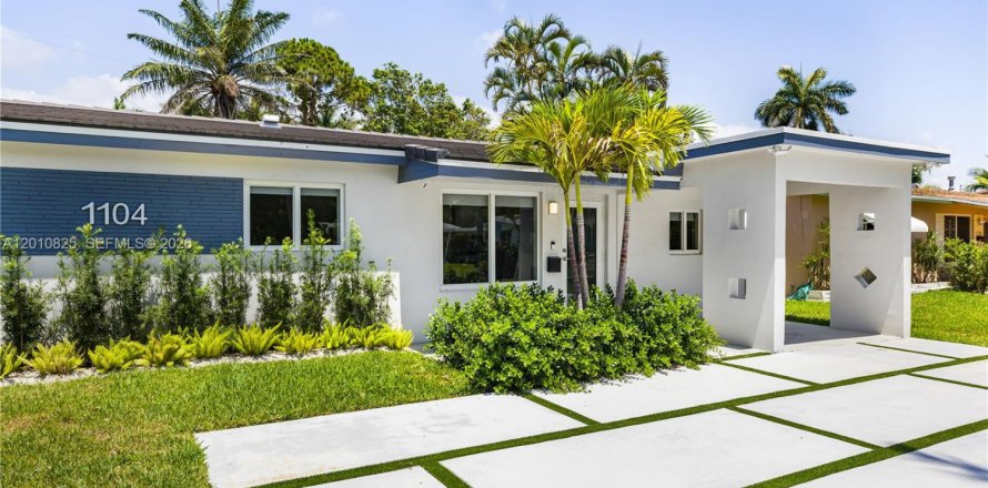 Villa ou maison à Hollywood, Floride 3 chambres, 135.64 m2 № 2073728