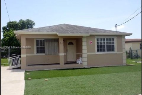 Propiedad comercial en venta en Hallandale Beach, Florida № 2012691 - foto 4