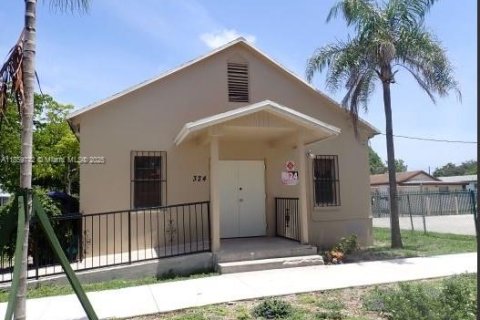 Propiedad comercial en venta en Hallandale Beach, Florida № 2012691 - foto 5