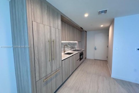 Condominio en alquiler en Miami, Florida, 2 dormitorios, 96.71 m2 № 2072828 - foto 10