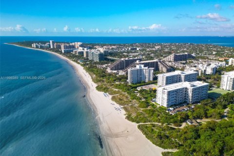 Condominio en venta en Key Biscayne, Florida, 1 dormitorio, 78.04 m2 № 2060448 - foto 29