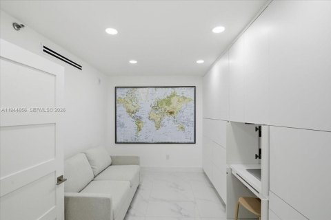 Купить кондоминиум в Серфсайд, Флорида 3 спальни, 157м2, № 2001461 - фото 27