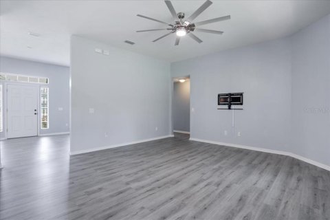 House in Alachua, Florida 4 bedrooms, 197.42 sq.m. № 1853159 - photo 6