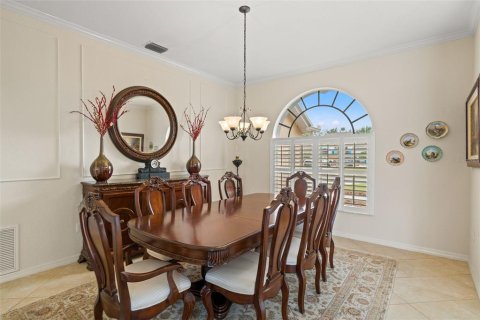 House in Weeki Wachee, Florida 3 bedrooms, 245.63 sq.m. № 2205127 - photo 19