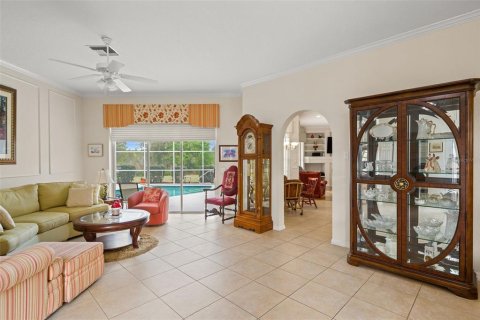 House in Weeki Wachee, Florida 3 bedrooms, 245.63 sq.m. № 2205127 - photo 5