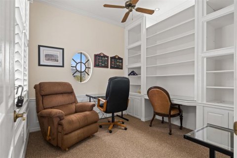 House in Weeki Wachee, Florida 3 bedrooms, 245.63 sq.m. № 2205127 - photo 21