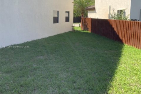 Снять в аренду виллу или дом в Хомстед, Флорида 4 спальни, 267.37м2, № 2005122 - фото 11