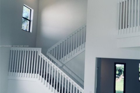 Снять в аренду виллу или дом в Хомстед, Флорида 4 спальни, 267.37м2, № 2005122 - фото 8