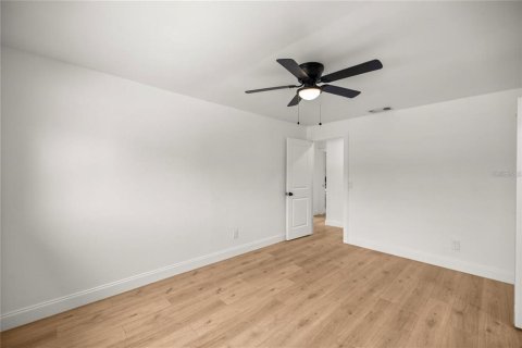 House in Crystal River, Florida 3 bedrooms, 182.46 sq.m. № 2226219 - photo 22