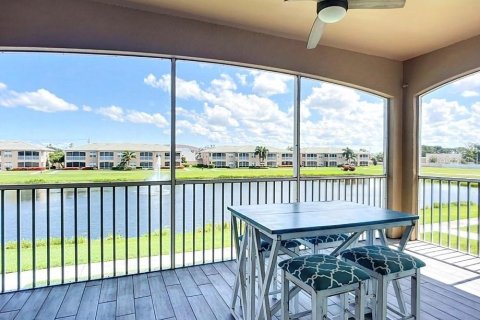 Copropriété à vendre à Bradenton, Floride: 3 chambres, 137.68 m2 № 2372894 - photo 25