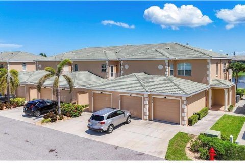 Copropriété à vendre à Bradenton, Floride: 3 chambres, 137.68 m2 № 2372894 - photo 4