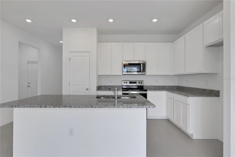 Villa ou maison à vendre à Winter Haven, Floride: 4 chambres, 148.46 m2 № 1907143 - photo 6