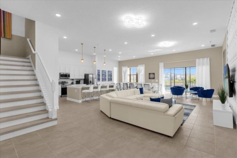 Villa ou maison à vendre à Orlando, Floride: 15 chambres, 581.48 m2 № 2304347 - photo 16