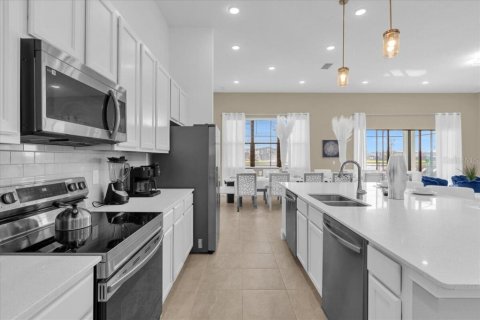 Villa ou maison à vendre à Orlando, Floride: 15 chambres, 581.48 m2 № 2304347 - photo 24