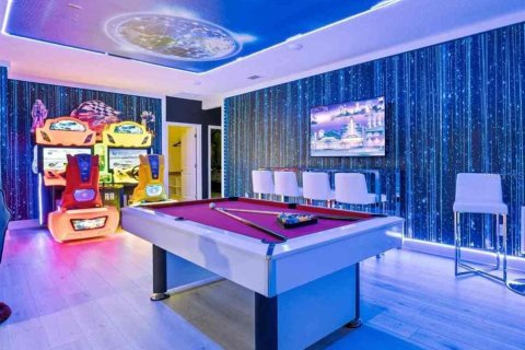 Villa ou maison à vendre à Orlando, Floride: 15 chambres, 581.48 m2 № 2304347 - photo 13