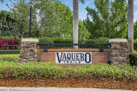 Adosado en alquiler en Davie, Florida, 4 dormitorios, 193.7 m2 № 1841056 - foto 1