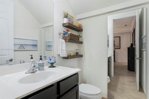 Adosado en alquiler en Davie, Florida, 4 dormitorios, 193.7 m2 № 1841056 - foto 19