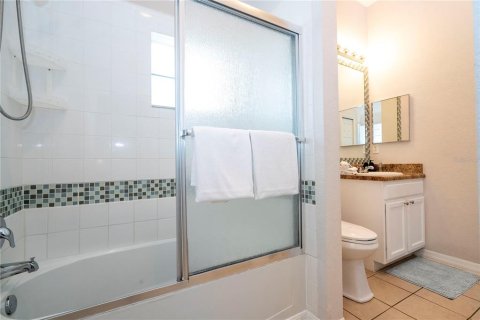 Condo in Kissimmee, Florida, 2 bedrooms  № 1883594 - photo 15
